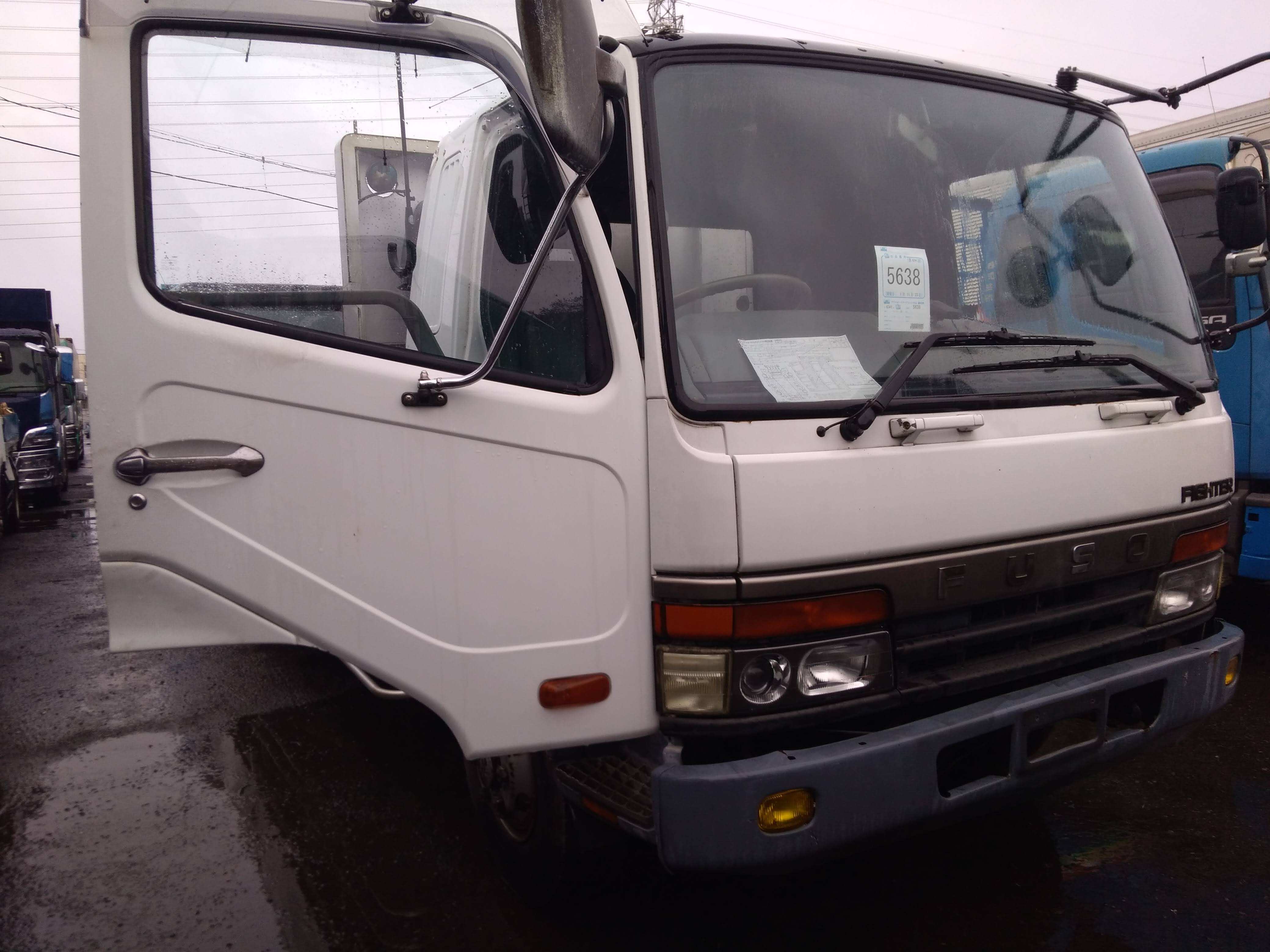 MITSUBISHI FUSO Fighter