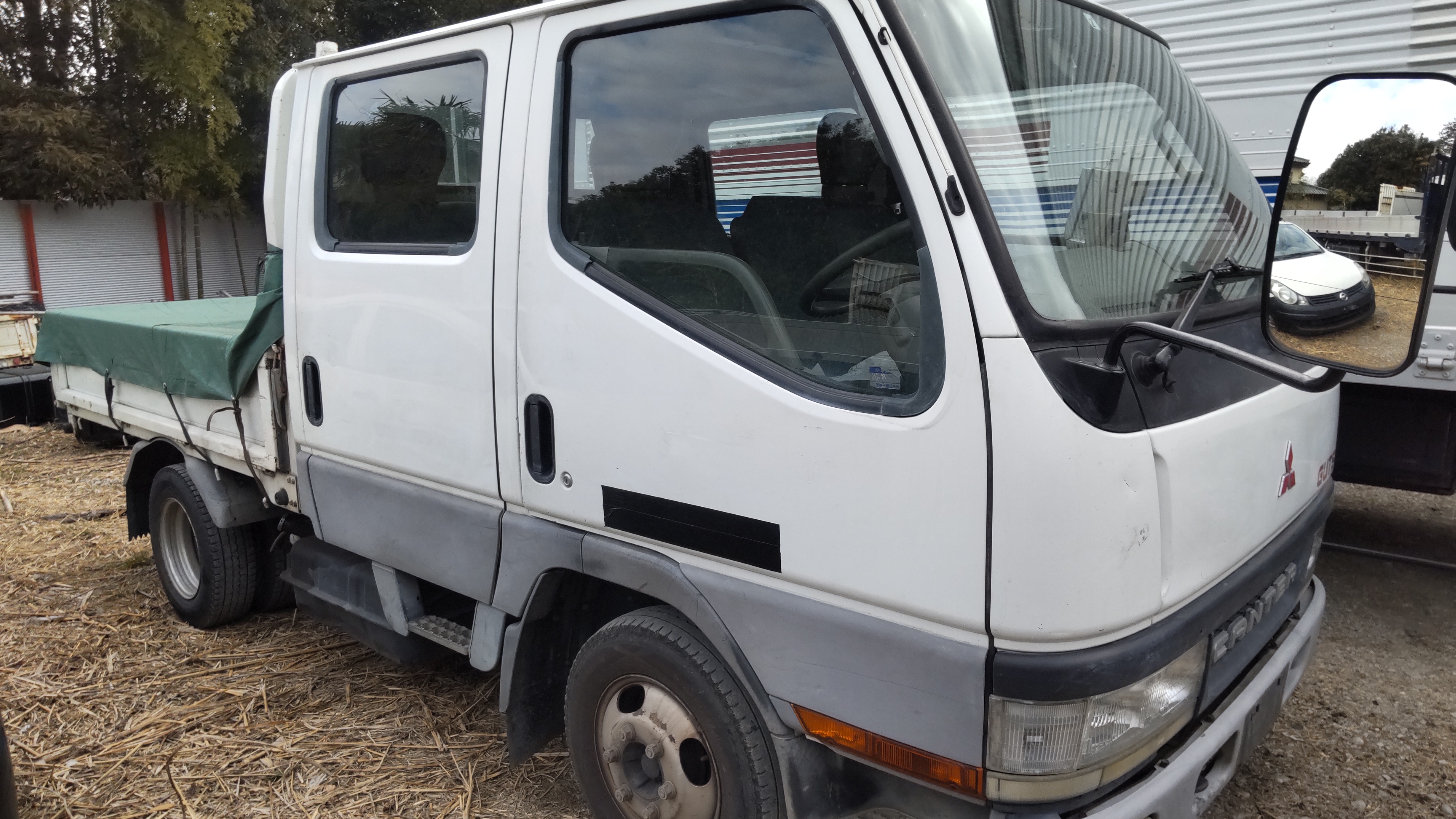 MITSUBISHI FUSO Canter